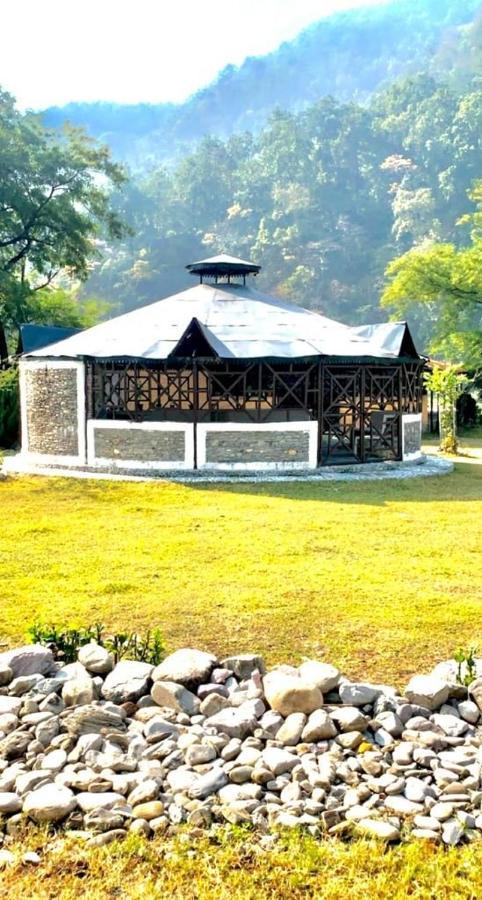Aura Wildlife Camp And Resorts Marchula Exterior foto